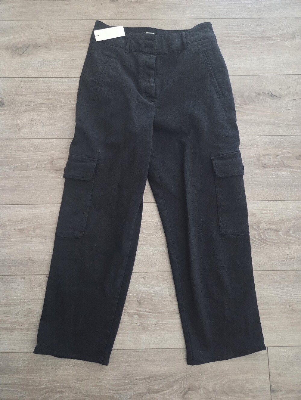 Aritzia Modern Cargo Pants - Black